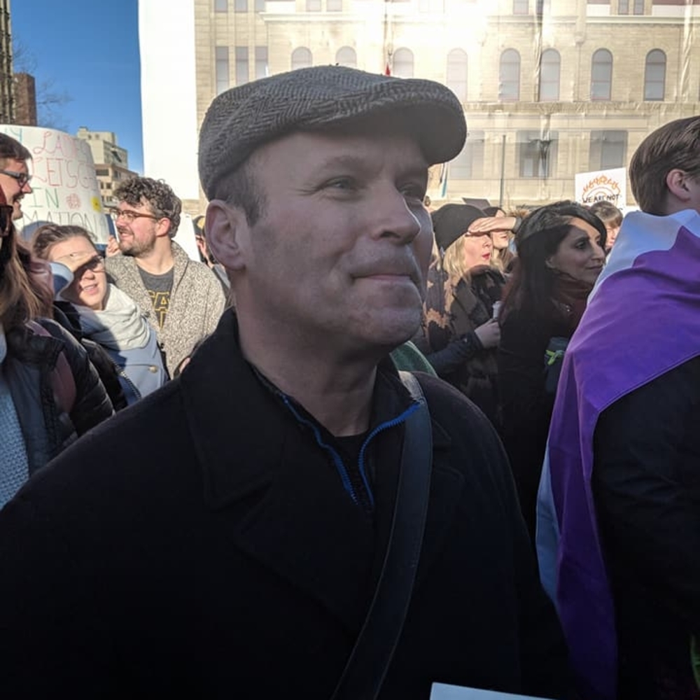 Meet your Posher, Neil